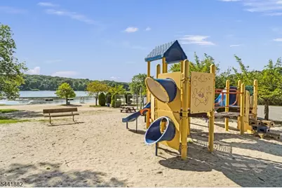 67 Shawnee Ave, Rockaway Township, NJ 07866 - Photo 30