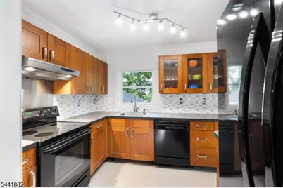 67 Shawnee Ave, Rockaway Township, NJ 07866 - Photo 10