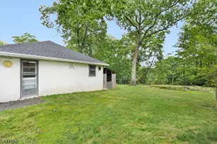 67 Shawnee Ave, Rockaway Township, NJ 07866 - Photo 20