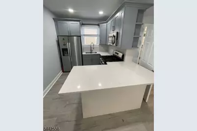 1443 Lexington Pl #2B, Elizabeth, NJ 07208 - Photo 2