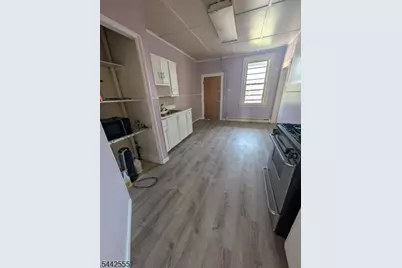 66 Erie St, Elizabeth, NJ 07206 - Photo 14