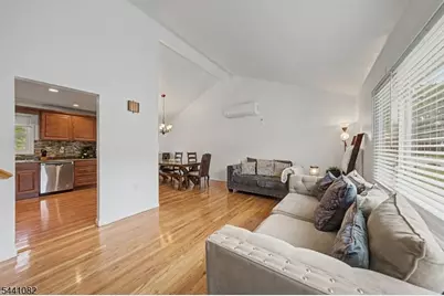 23 Distler Ave, West Caldwell, NJ 07006 - Photo 6
