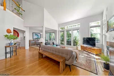 8 Hurlingham Club Road On, Far Hills, NJ 07931 - Photo 4