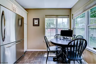 15 Navajo Trl, Branchburg Township, NJ 08876 - Photo 10