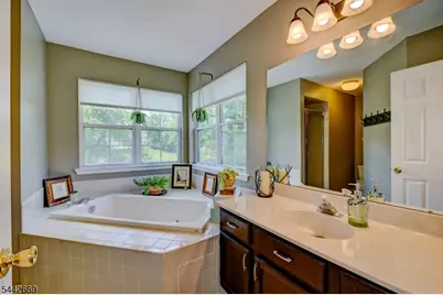 15 Navajo Trl, Branchburg Township, NJ 08876 - Photo 28
