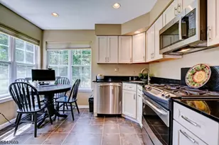 15 Navajo Trail, Branchburg Township, NJ 08876 - Photo 8