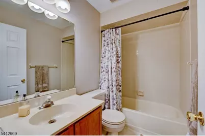 15 Navajo Trl, Branchburg Township, NJ 08876 - Photo 32
