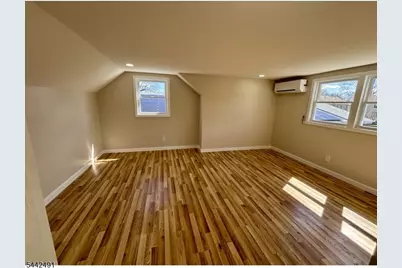 9 Joan Pl, Clifton, NJ 07012 - Photo 22
