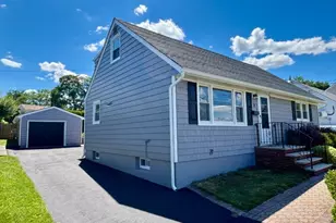 9 Joan Pl, Clifton, NJ 07012 - Photo 2