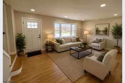 9 Joan Pl, Clifton, NJ 07012 - Photo 4