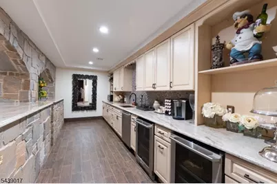 305 Green Rd, Sparta Township, NJ 07871 - Photo 38