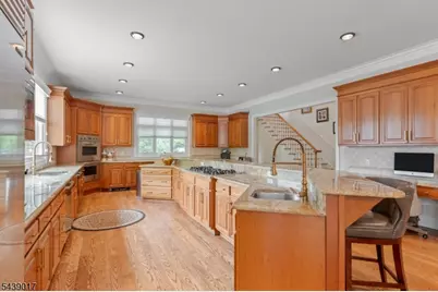 305 Green Rd, Sparta Township, NJ 07871 - Photo 14