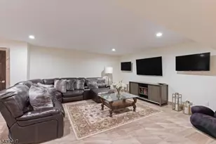 305 Green Rd, Sparta Township, NJ 07871 - Photo 36