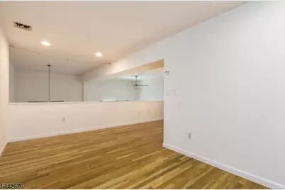 518-536 Gregory Ave #203, Weehawken, NJ 07086 - Photo 12