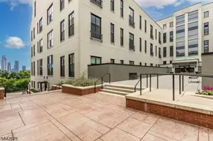 518-536 Gregory Ave, Weehawken, NJ 07086 - Photo 26
