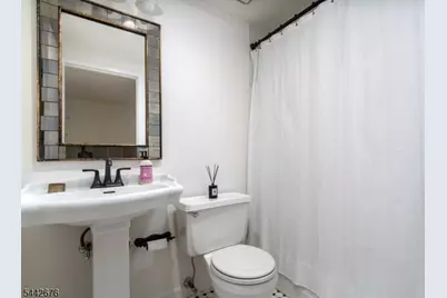 518-536 Gregory Ave #203, Weehawken, NJ 07086 - Photo 10