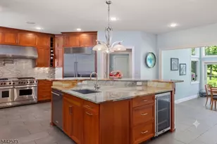 2 Cobblefield Rd, Mendham Township, NJ 07945 - Photo 10