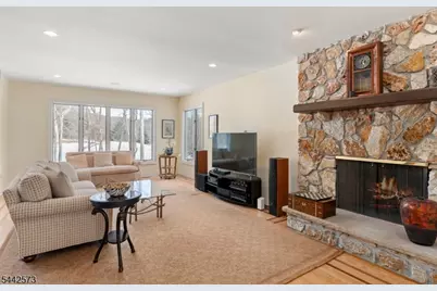 2 Cobblefield Rd, Mendham Township, NJ 07945 - Photo 8