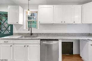 5 Tysley St, Bernards Township, NJ 07920 - Photo 18