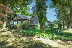 114 Amwell Rd, East Amwell Township, NJ 08822 - Photo 4