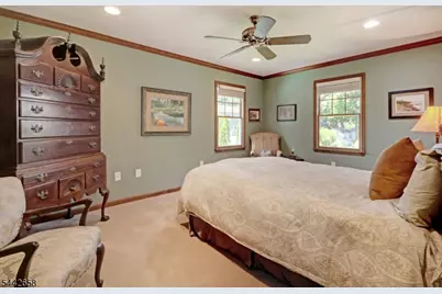 13 Oaklawn Dr, East Hanover Township, NJ 07936 - Photo 20