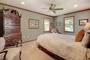 13 Oaklawn Dr, East Hanover Township, NJ 07936 - Photo 20