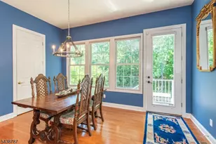 8 Bluffs Ct, Hamburg, NJ 07419 - Photo 18