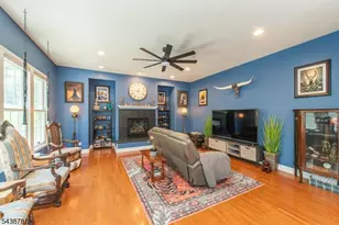 8 Bluffs Ct, Hamburg, NJ 07419 - Photo 14