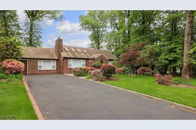 1399 Birch Hill Rd, Mountainside, NJ 07092 - Photo 2