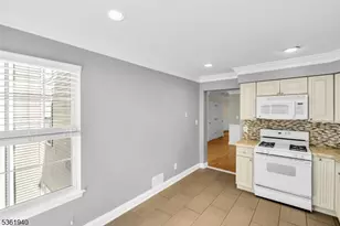 264 Marcia Way, Bridgewater, NJ 08807 - Photo 16