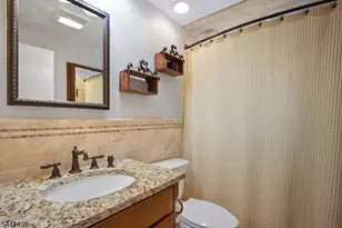 134 Marion Ct, Pompton Lakes, NJ 07442 - Photo 26