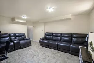 134 Marion Ct, Pompton Lakes, NJ 07442 - Photo 28