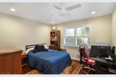 134 Marion Ct, Pompton Lakes, NJ 07442 - Photo 20