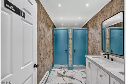 9 Morrell St, Elizabeth, NJ 07201 - Photo 20