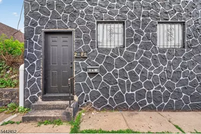 9 Morrell St, Elizabeth, NJ 07201 - Photo 2