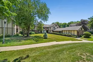 19H Kensington Rd, Chatham Township, NJ 07928 - Photo 4
