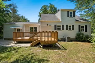 124 Holmes Oval, New Providence, NJ 07974 - Photo 20