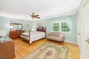 33 Galway Dr, Mendham, NJ 07945 - Photo 8