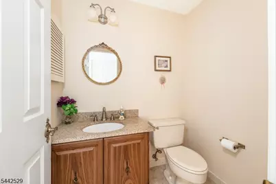 33 Galway Dr, Mendham, NJ 07945 - Photo 36