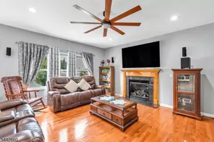 664 Roosevelt Ave, Piscataway Township, NJ 08854 - Photo 22