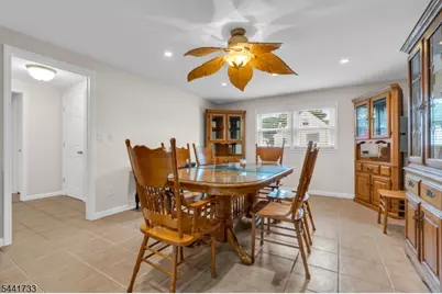 364 Franklin Ave, Kenilworth, NJ 07033 - Photo 16