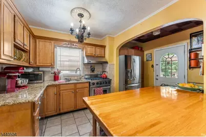 1665 Edmund Ter, Union Township, NJ 07083 - Photo 8