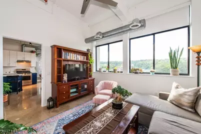 475 S Jefferson St #501, Orange, NJ 07050 - Photo 10