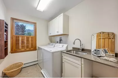 10 Woodmere Rd, West Caldwell, NJ 07006 - Photo 24