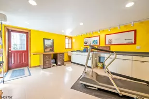 10 Woodmere Rd, West Caldwell, NJ 07006 - Photo 28