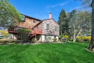 10 Woodmere Rd, West Caldwell, NJ 07006 - Photo 4