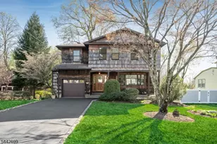 10 Woodmere Rd, West Caldwell, NJ 07006 - Photo 36