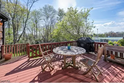 10 Woodmere Rd, West Caldwell, NJ 07006 - Photo 32