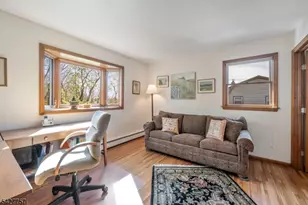 10 Woodmere Rd, West Caldwell, NJ 07006 - Photo 20