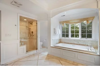 2 Denman Ct, Millburn, NJ 07078 - Photo 22
